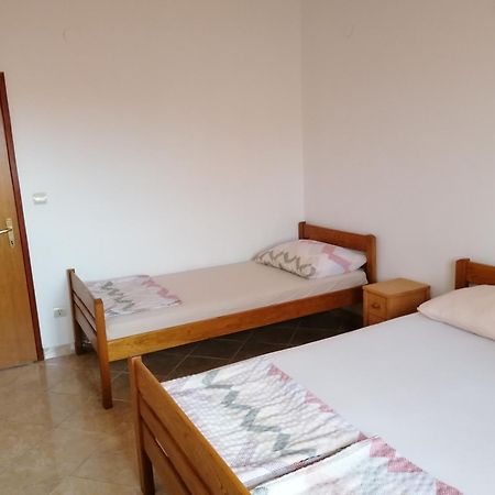 Apartments Villa Venera Ražanac Dış mekan fotoğraf
