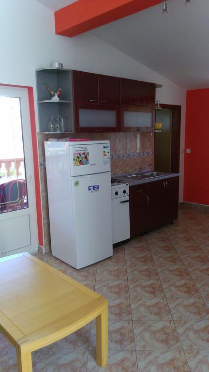 Apartments Villa Venera Ražanac Dış mekan fotoğraf