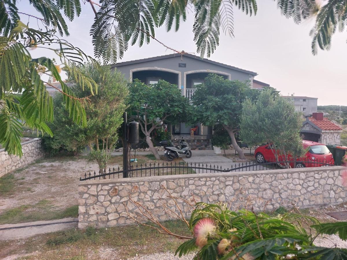 Apartments Villa Venera Ražanac Dış mekan fotoğraf
