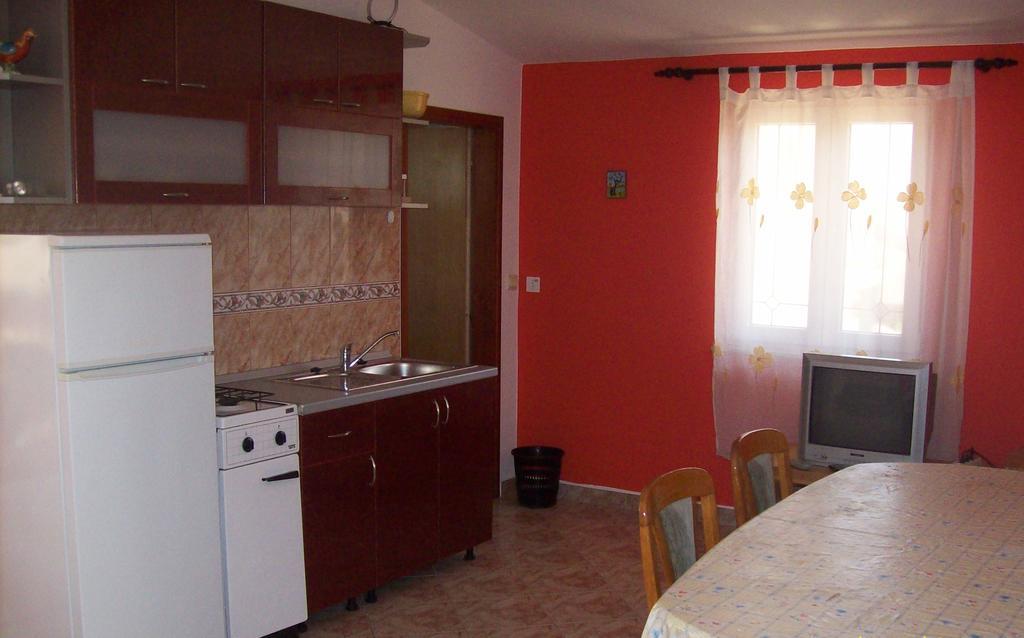 Apartments Villa Venera Ražanac Oda fotoğraf